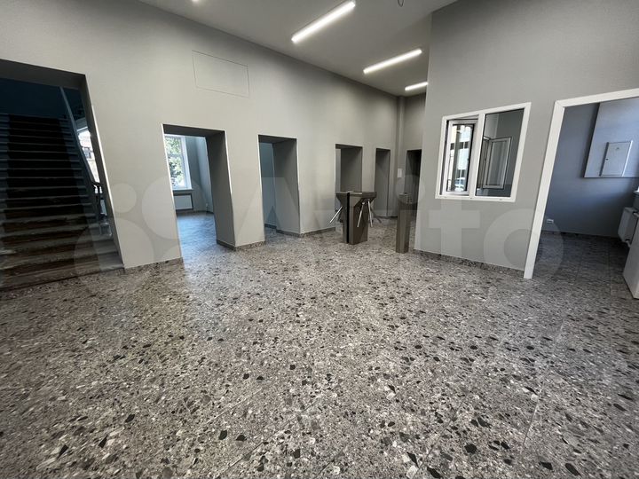 Производство, 1500 м²