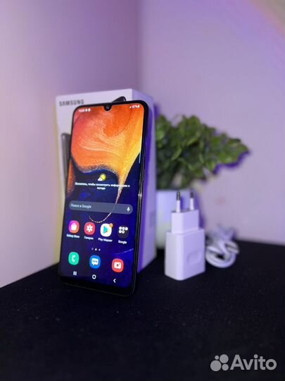 Samsung Galaxy A50, 6/128 ГБ