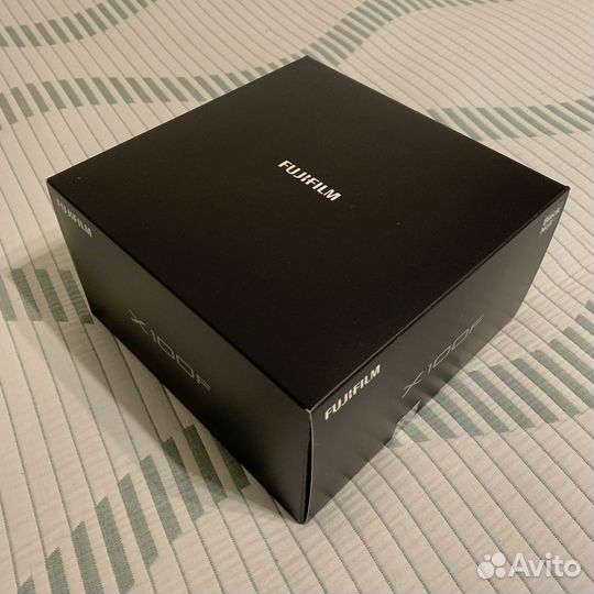 Fujifilm x100f (6500 shots)