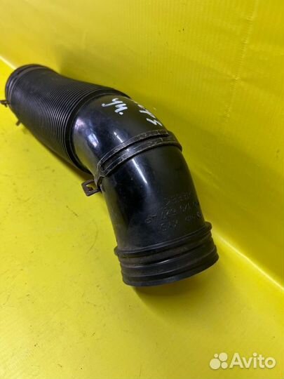 Патрубок интеркулера Volkswagen Golf универсал 1 Z