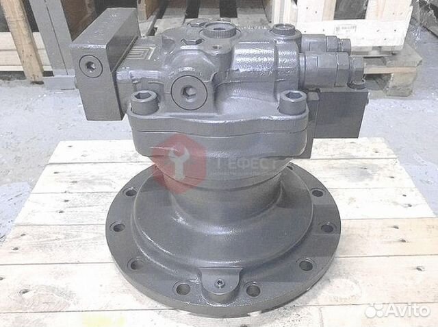 Гидромотор редуктора поворота Kobelco SK295-8
