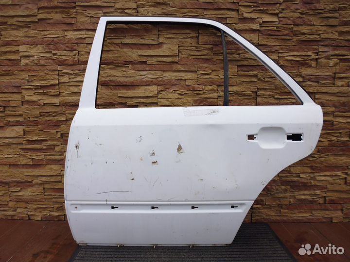 Мерседес W124 дверь задняя левая с 1984-1995
