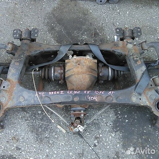 Подрамник toyota mark II GX100 1G-FE