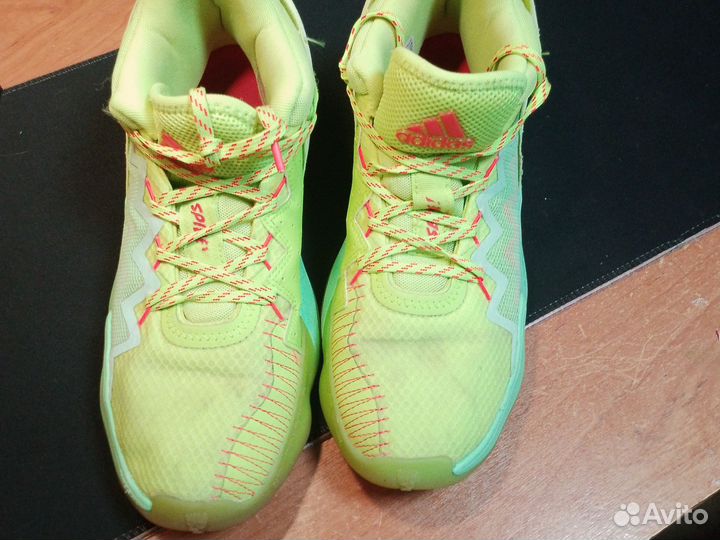 Adidas мужские кроссовки, коллаборация с Marvel