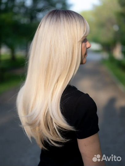 Парик длинный с челкой блонд