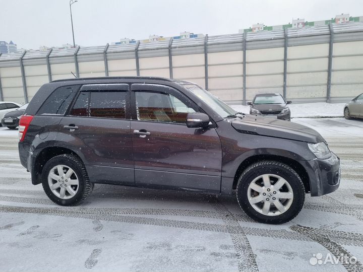 Suzuki Grand Vitara 2.4 AT, 2013, 241 000 км