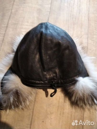 Женская шапка