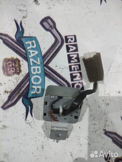 Динамик штатной сигнализации Ssangyong Rexton