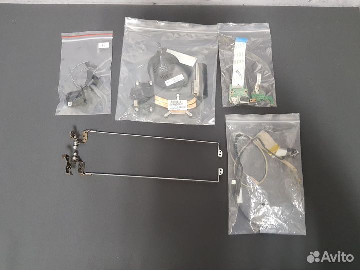 Ноутбук HP 17-e050er на запчасти