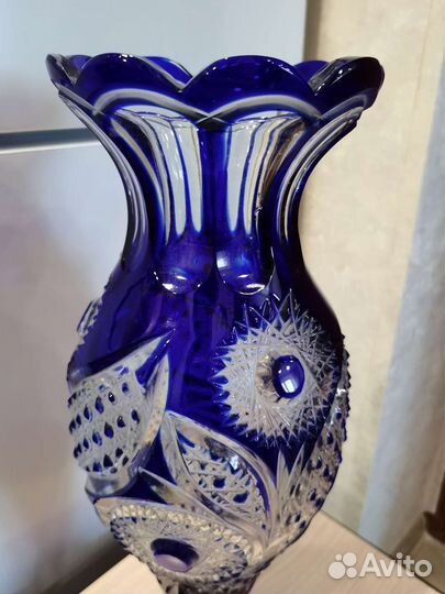 Ваза хрустальная