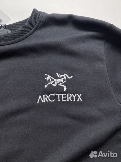 Свитшот Arcteryx