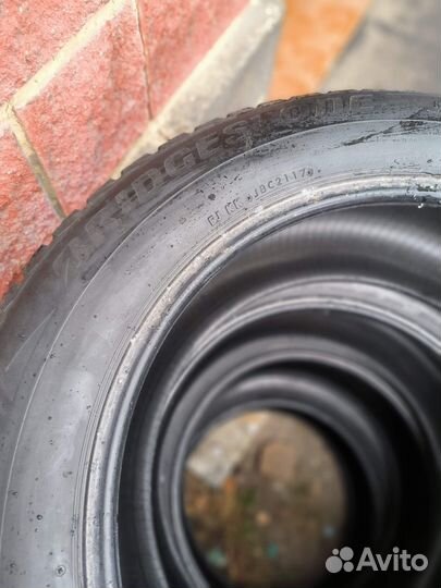 Bridgestone Blizzak Spike-02 275/55 R20 117T