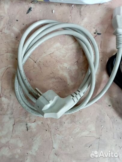 Кабель питания для компьютера