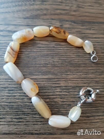 Браслет из натуральных камней