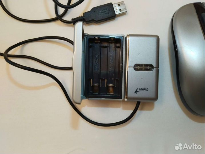 Беспроводная мышь Genius GK-04004/T