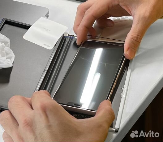 Защитные плёнки и стёкла для смартфонов + поклейка