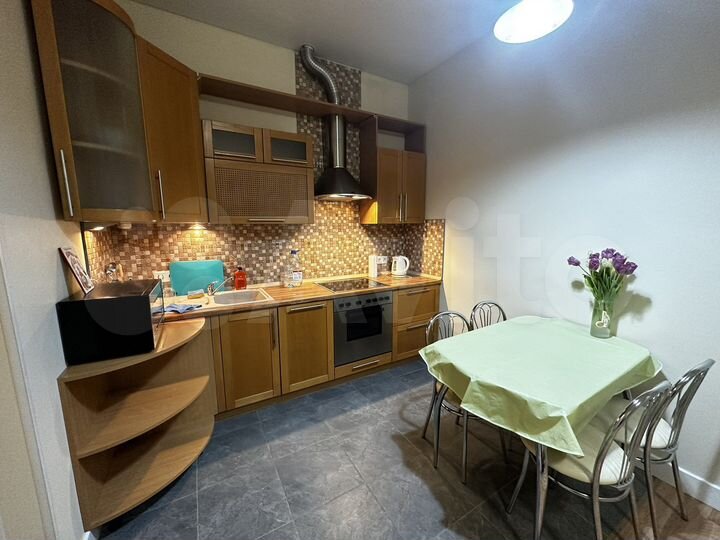 1-к. квартира, 50 м², 4/8 эт.