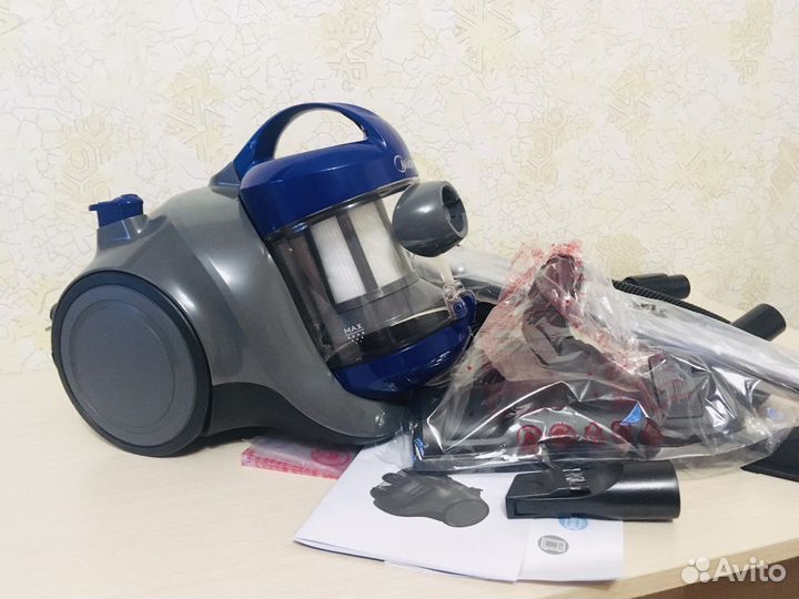 Пылесос Midea, новый