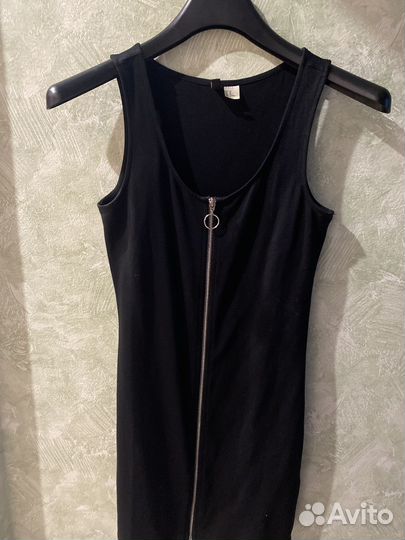 Черное платье H&M