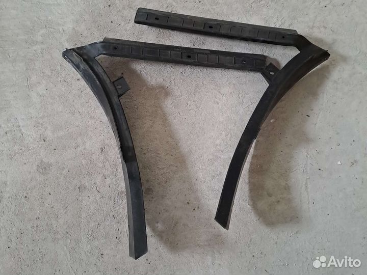 Направляющие заднего бампера vw passat b5универсал