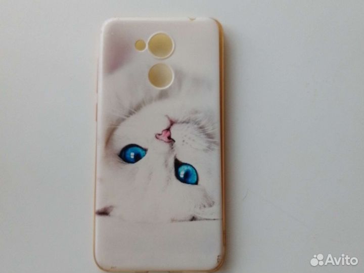 Чехлы на телефоны