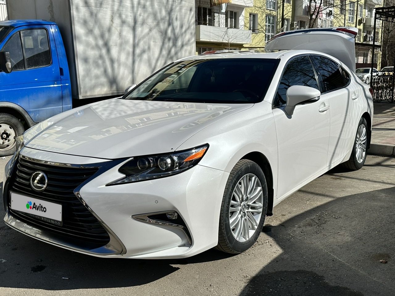 Lexus ES: фото владельца