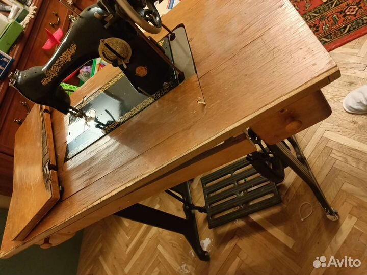 Швейная машина под Зингер ножная Подольск