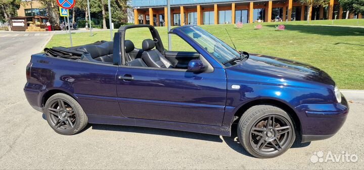 Volkswagen Golf, 2002