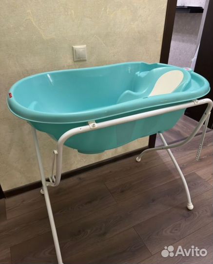 Ванночка для купания с термометром