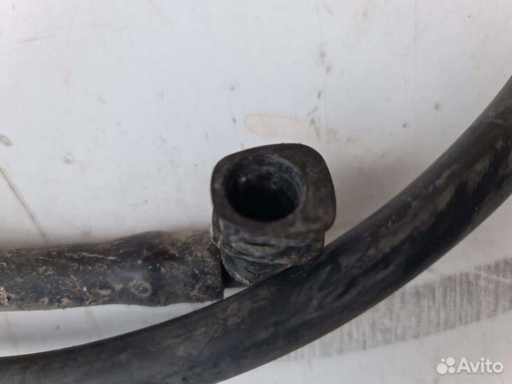 Патрубок системы охлаждения Mercedes W166