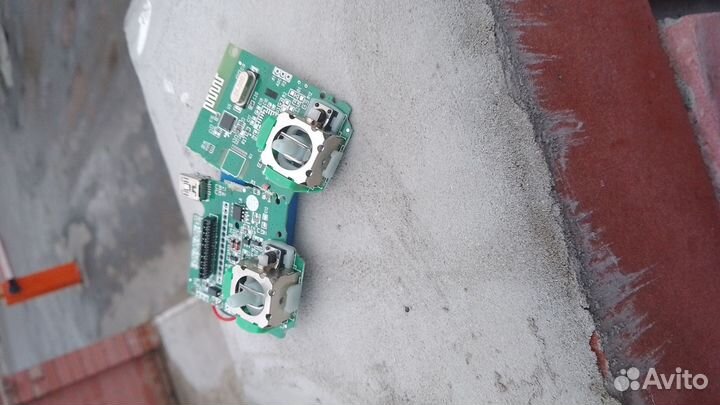 Сломанная плата ps4