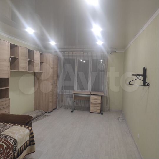 2-к. квартира, 74,4 м², 5/10 эт.