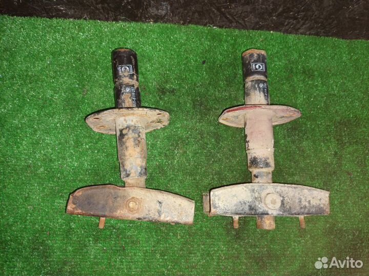 Отбойник бампера передний Bmw 3-Series E36 M50B20