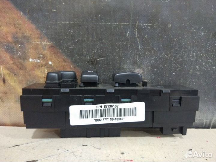 Блок кнопок Chevrolet Trailblazer GMT360 LL8 2004