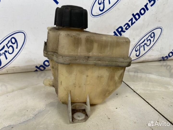 Бачок расширительный Nissan Qashqai J10 1.6