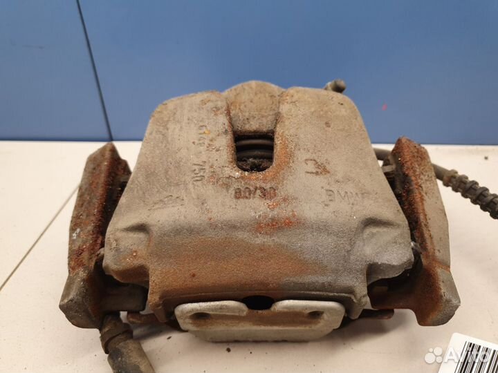 Суппорт тормозной передний правый BMW X6 F16 2014-2020