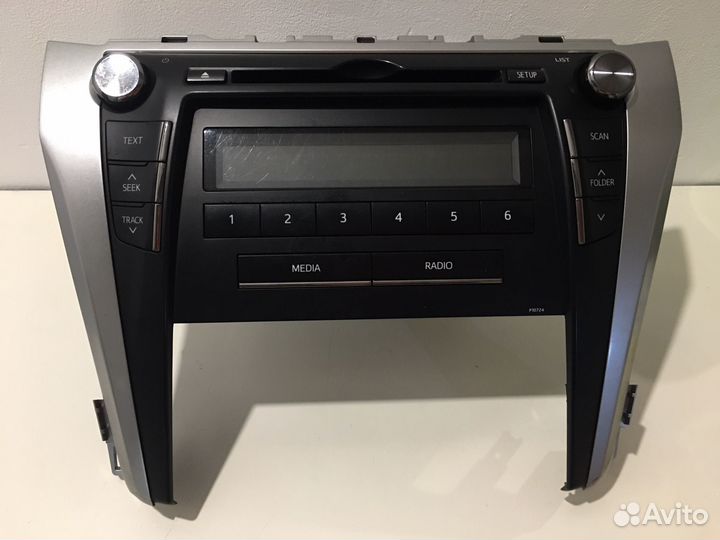 Штатная магнитола на toyota camry 55