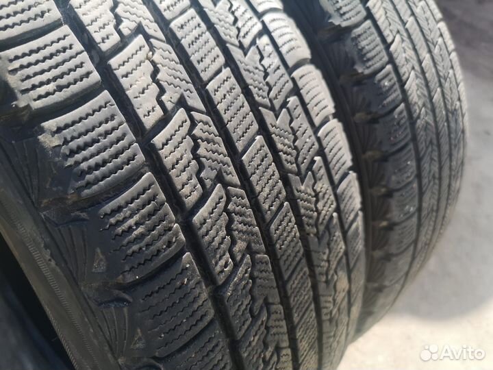 Roadstone Winguard Ice 205/55 R16