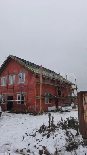 Дом 200 м² на участке 10,4 сот.