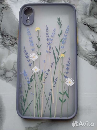 Чехол на iPhone