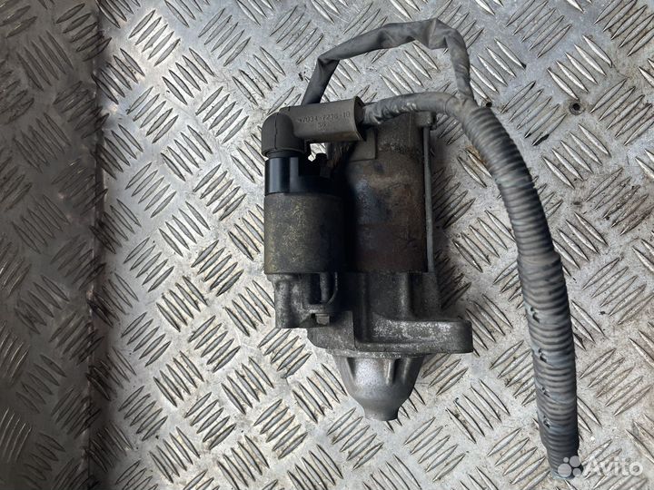 Стартер Toyota Avensis Corolla