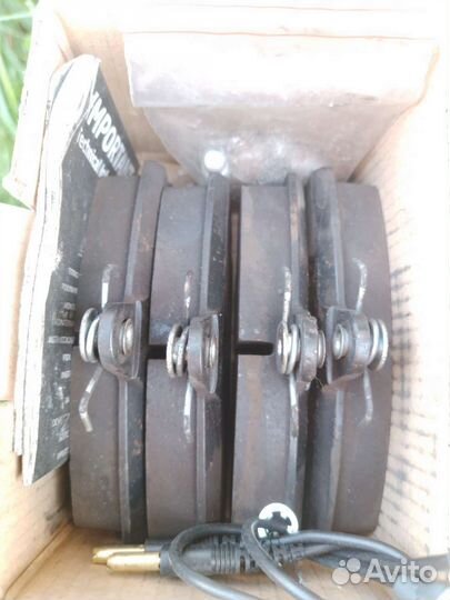 Колодки передние Рено Логан без абс