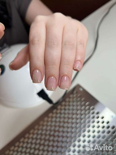 Маникюр и педикюр