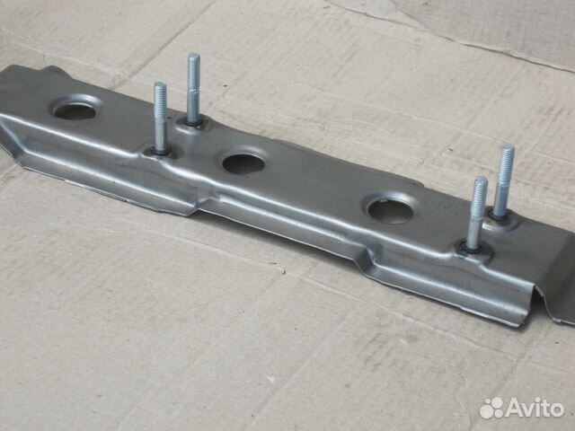 Кронштейн сидения ваз 2110 с 4 шпильками