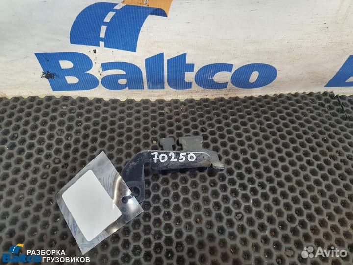 81123400115 Кронштейн топливных трубок MAN TGX