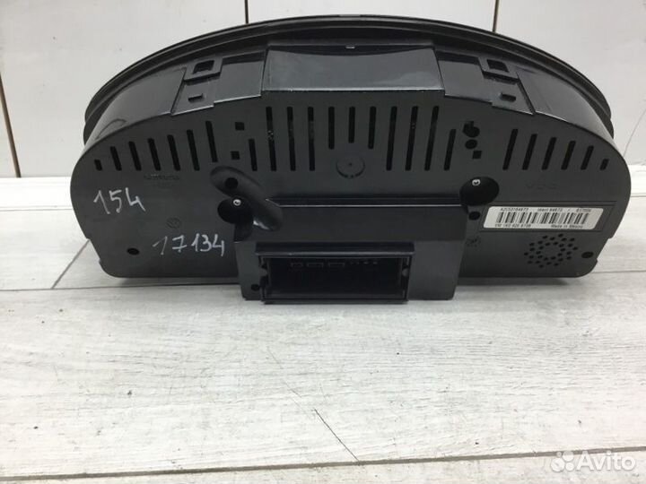 Щиток приборов Volkswagen Golf универсал BLS 2007