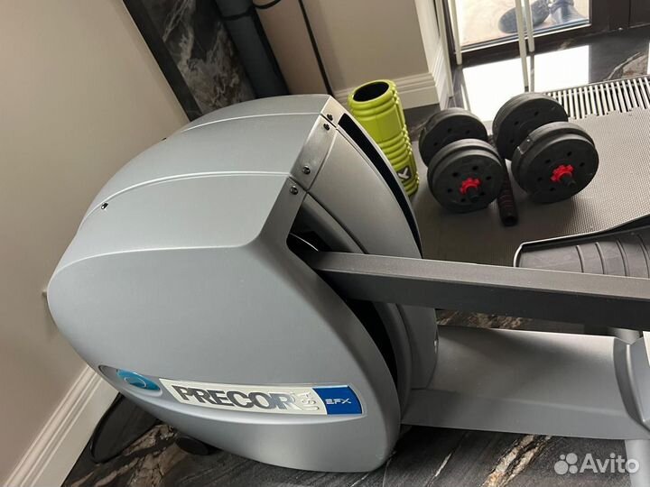 Эллиптический тренажер Precor EFX 5.21i