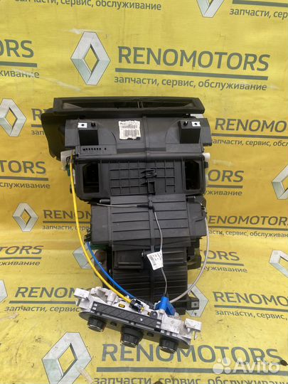 Печка в сборе Рено Дастер от 2015г