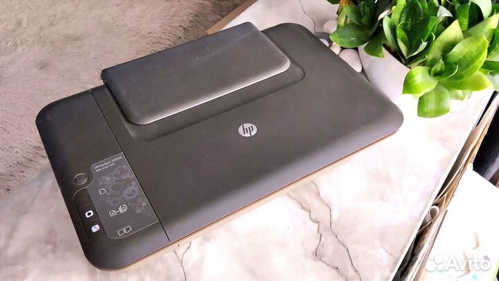 Принтер HP deskjet 2050a