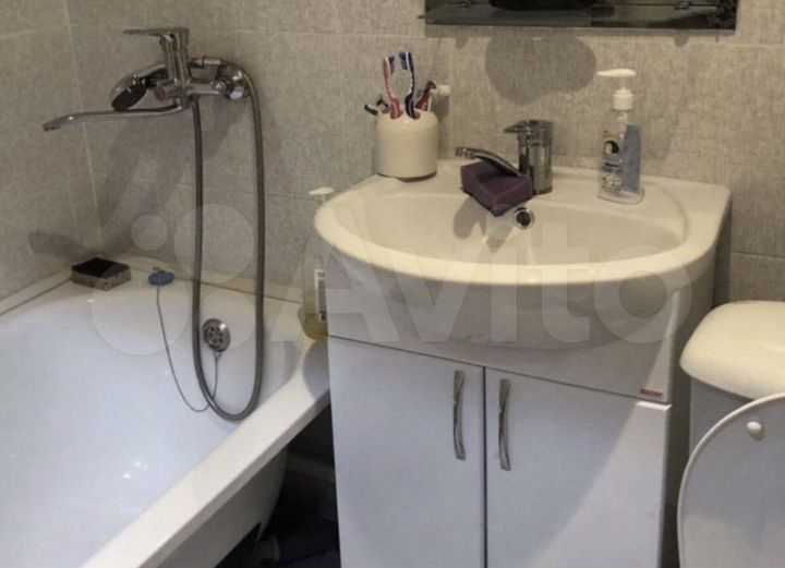 1-к. квартира, 30 м², 5/5 эт.